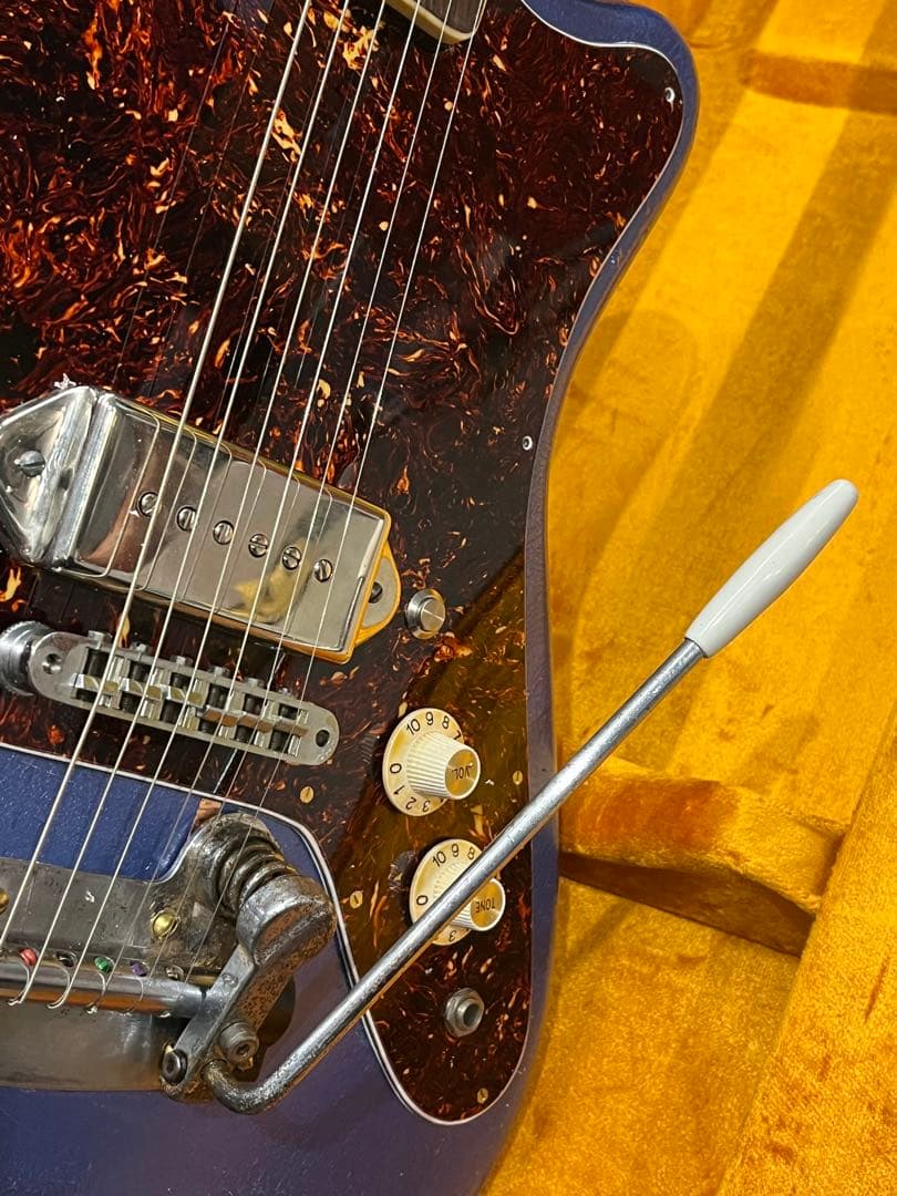 DeliciousTaylormade MOD 1960s弾きたいビザールLPB - メルカリ