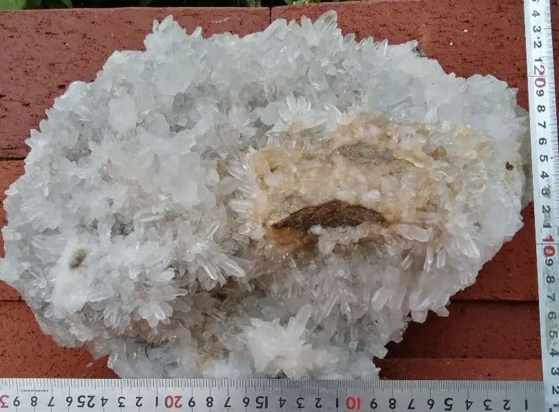 水晶クラスター8.1kg ーtot32 高品質] ゼッカデソウザ産水晶 クラスター 1490g #ME081 - プレミアム