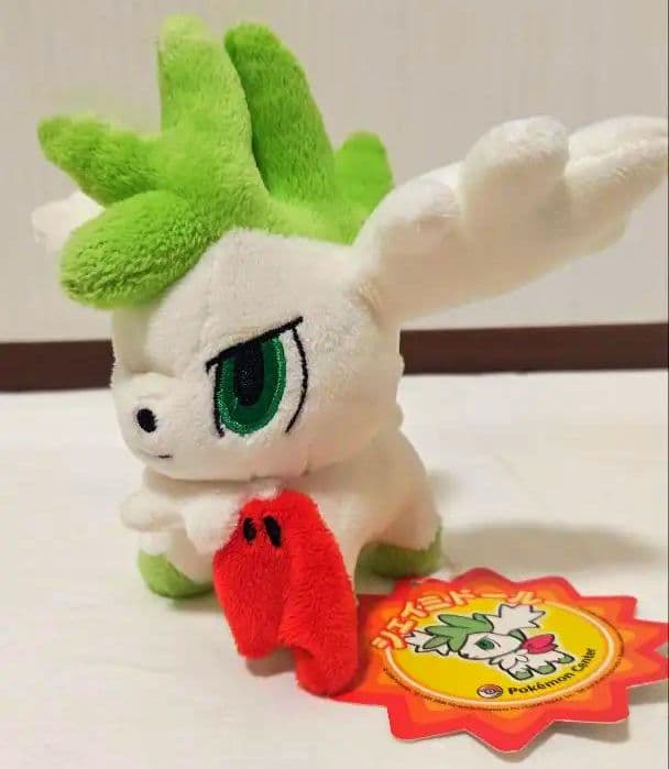 【タグ付き】ポケモンセンター限定 シェイミ ぬいぐるみ（スカイフォルム） 492 ぬいぐるみ Pokémon fit シェイミ (スカイフォルム) ｜【公式