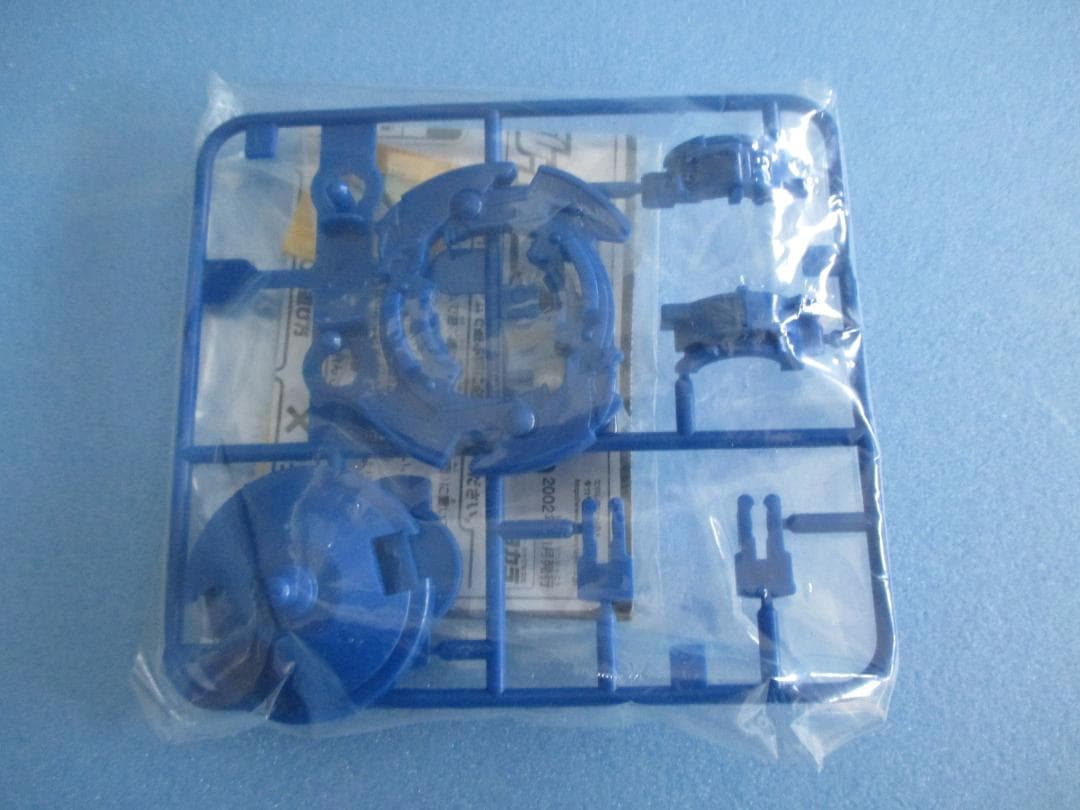 限定品◎旧ベイブレード福箱2003◎フラッシュレオパルド＆ドライガーV2
