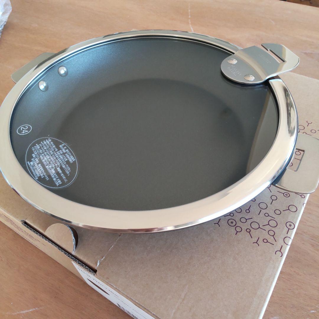 ゾロ目セール　クリステル　ウルトラル24cm＋フラットガラス蓋24cm未使用美品 CRISTEL（クリステル） Lシリーズ 鍋用 蓋 24cm フラットガラス蓋