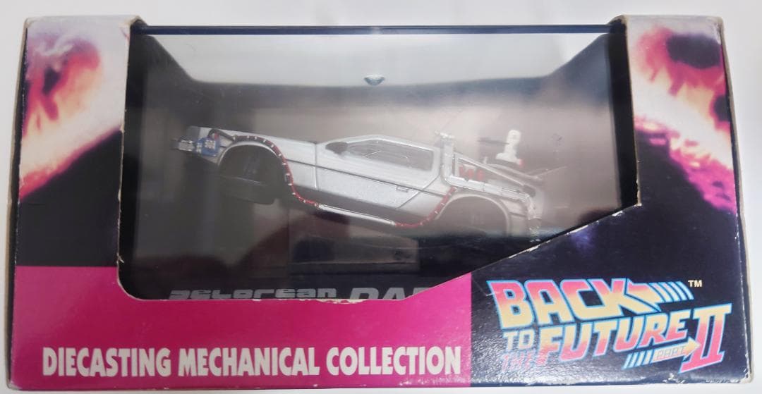 スカイネット バックトゥザフューチャー デロリアン PARTⅡ 1/43