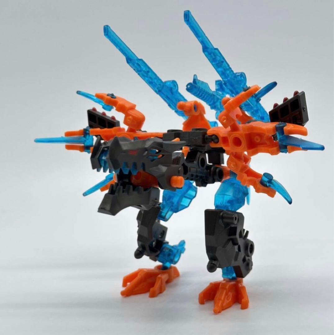 覇王竜スーパーアーマードブレイズティラノキング ほねほねザウルス