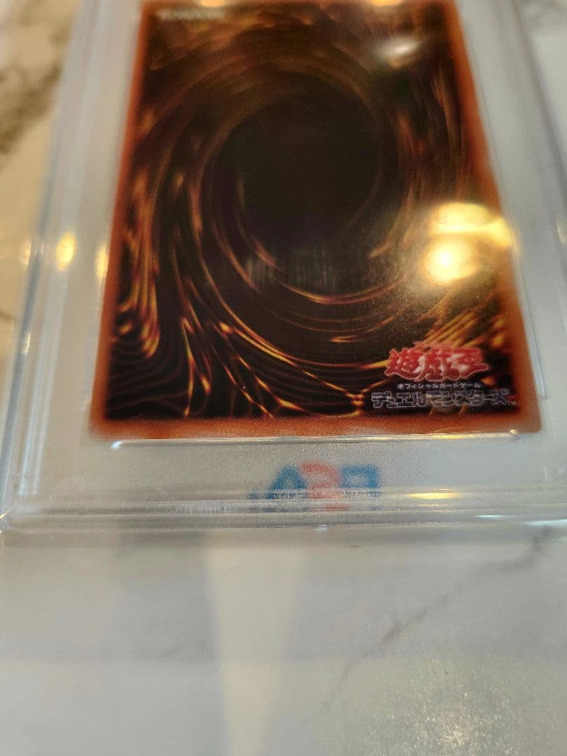 ぺ*こ様 《美品最安値オークション》遊戯王初期 暗黒騎士ガイア ウルトラレア 世