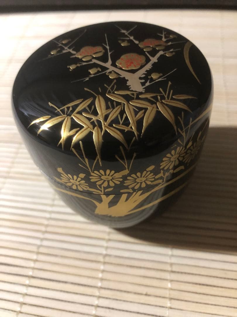 漆器　宗栄　蒔絵　竹梅菊蘭蒔絵　共箱 菊蒔絵棗 豊平翠仙(作) 共箱 翠香箱 | 古美術ささき